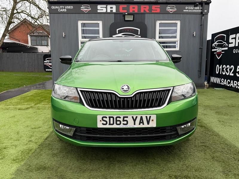 Used Skoda Rapid Sport 2015 Green Hatchback
