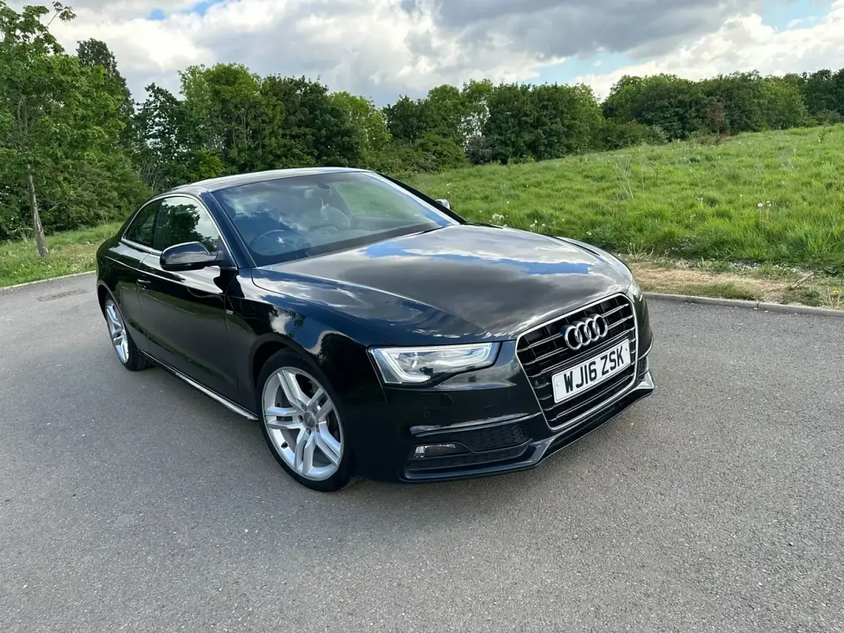 Begagnad Audi A5 S-Line 2016 Svart Sportkupé
