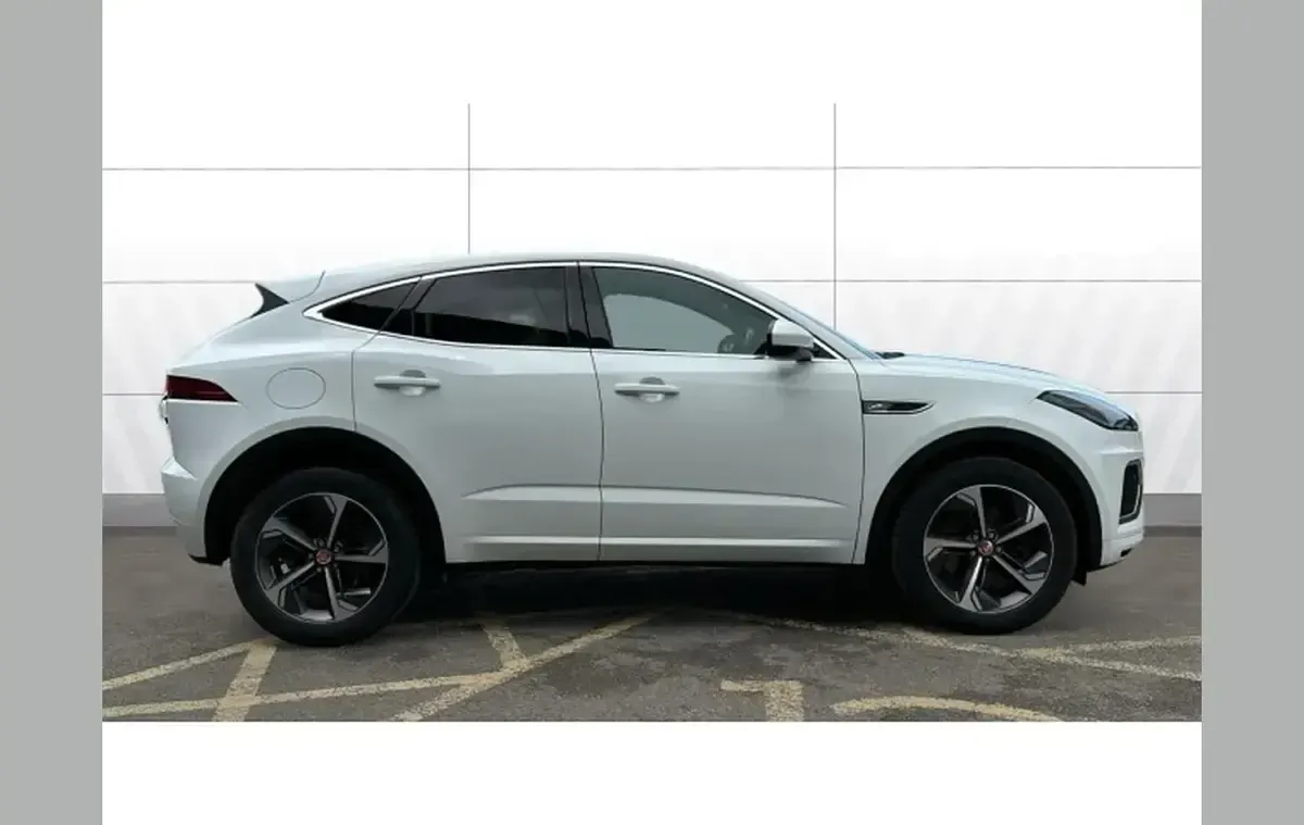 Used Jaguar E-Pace R-Dynamic 163 HP (119 kW) 2021 White SUV