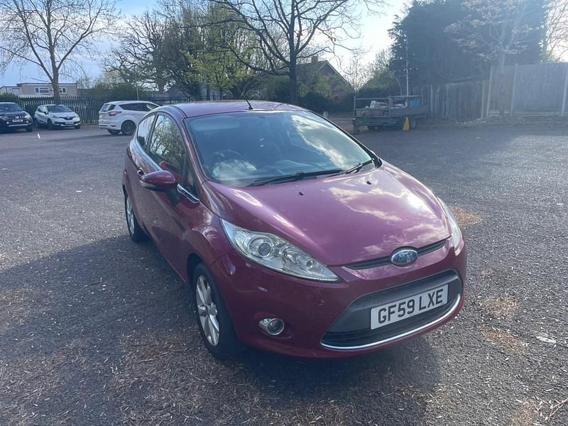 Used Ford Fiesta Zetec 2009 Red Hatchback