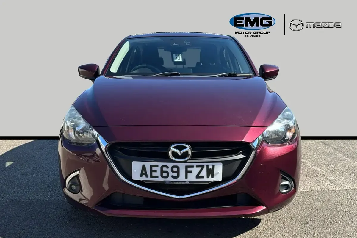 Used Mazda 2 90 HP (66 kW) 2019 Red Hatchback