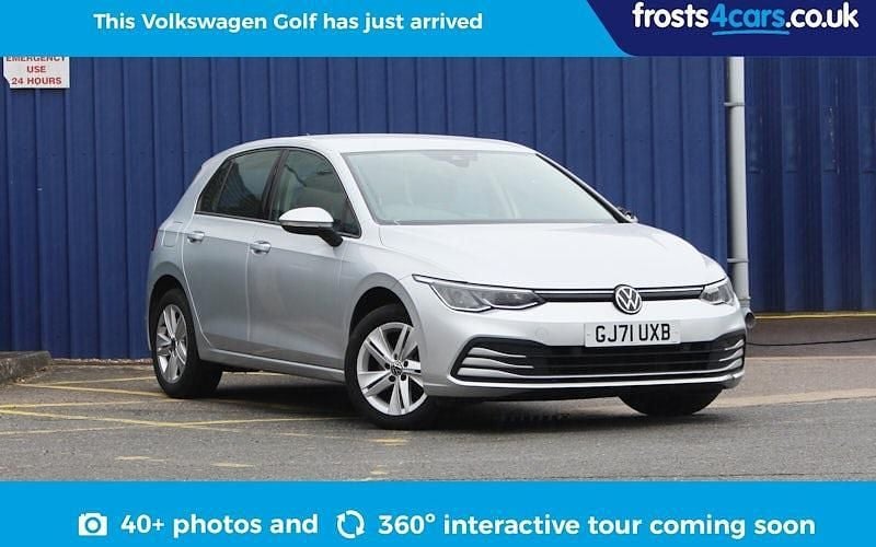 Used VW Golf VIII Life 110 HP (80 kW) 2024 Hatchback