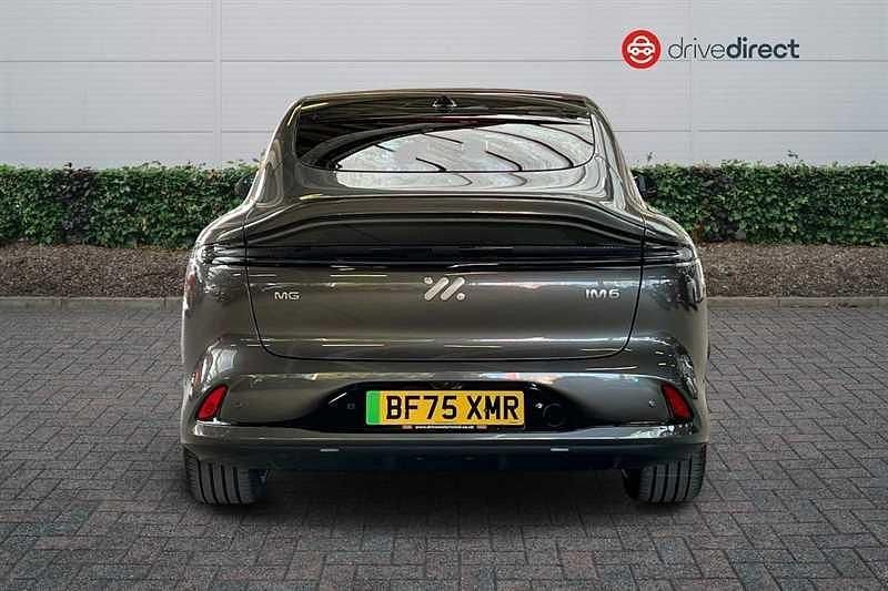 Used MG IM6 553 kW (752 HP) 2025 Silver SUV