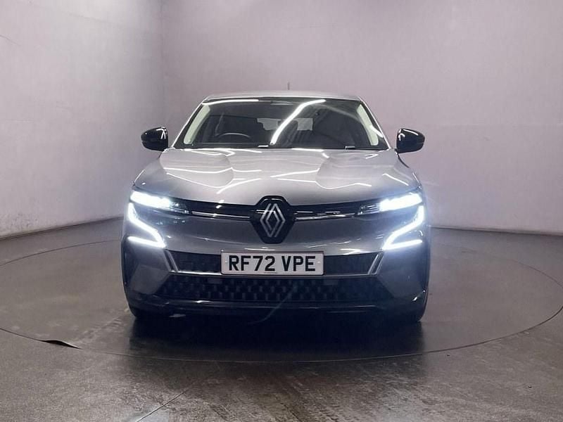 Used Renault Megane E-Tech Equilibre 161 kW (220 HP) 2023 Grey Hatchback