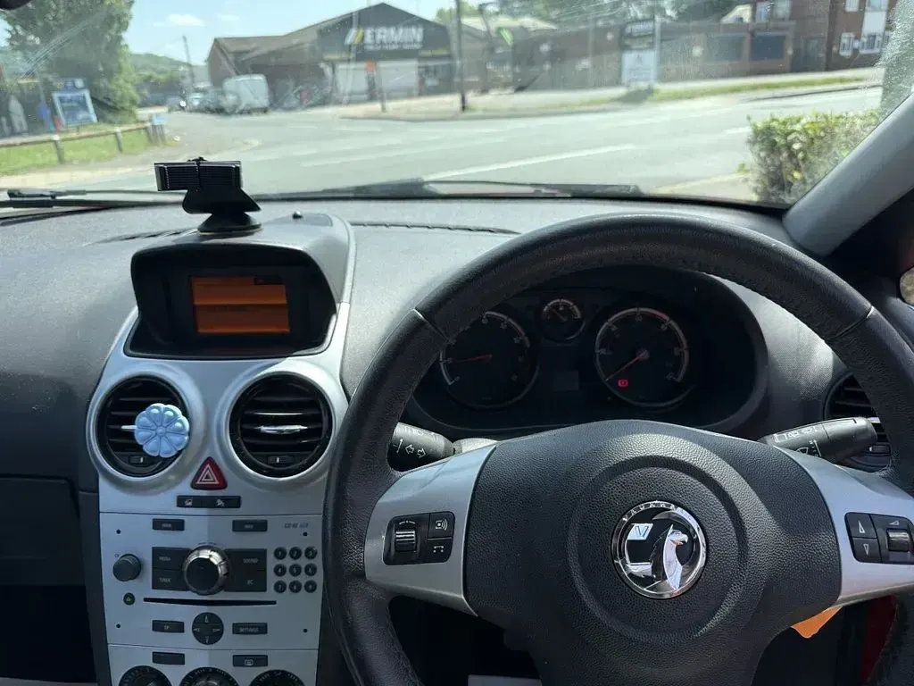 Begagnad Vauxhall Corsa 2013 Röd Halvkombi