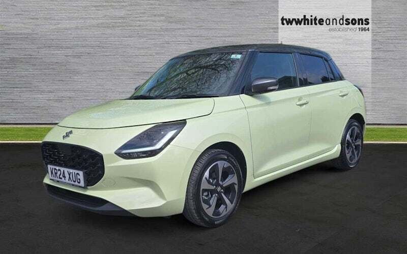 Used Suzuki Swift 82 HP (60 kW) 2024 Yellow Hatchback