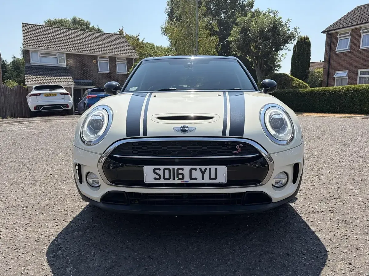 Used Mini Cooper Clubman 192 HP (141 kW) 2016 White Estate