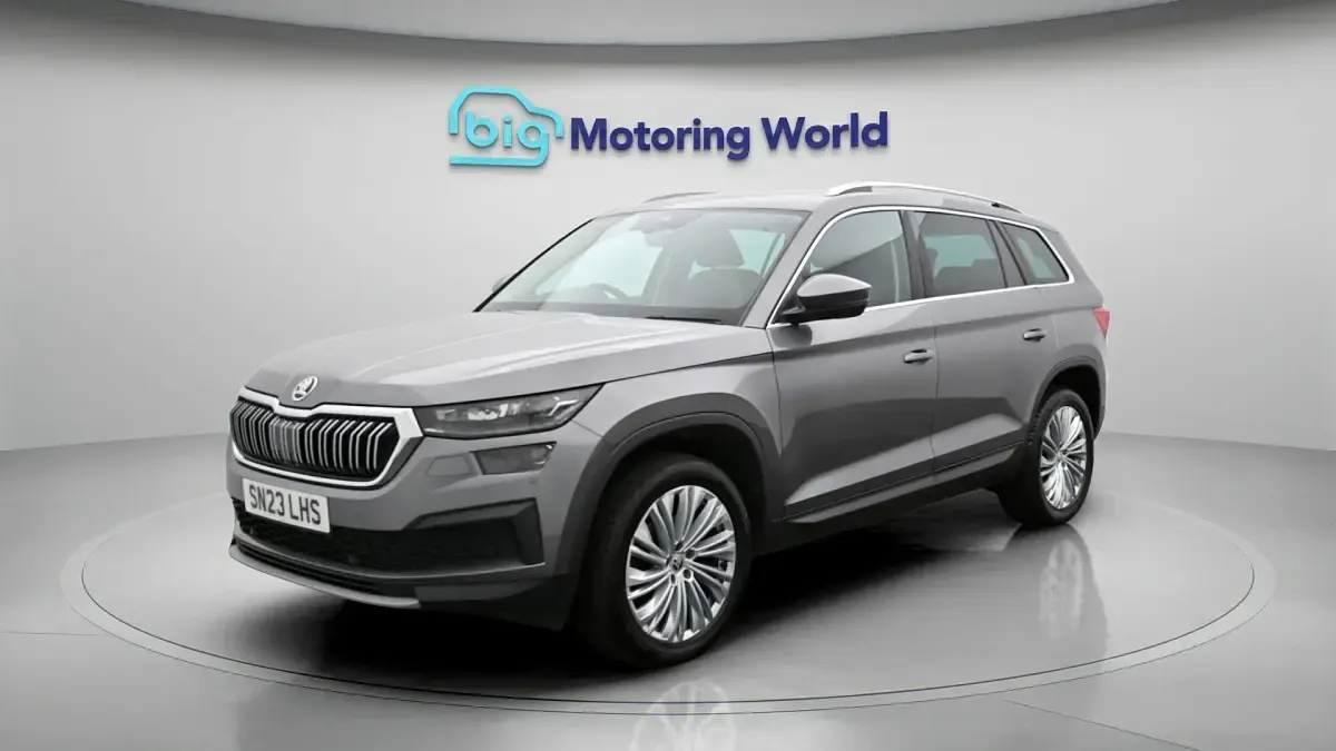 Used Skoda Kodiaq SE L Executive 150 HP (110 kW) 2023 Grey SUV