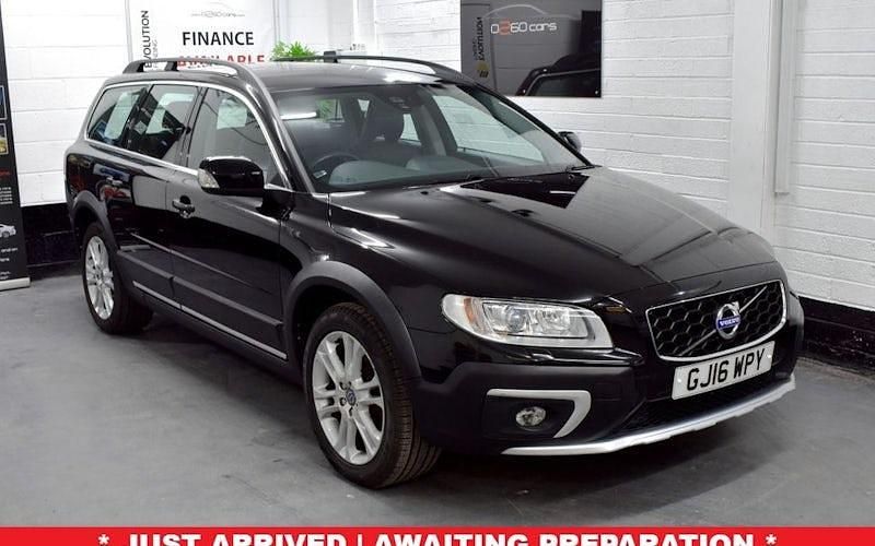Used Volvo XC70 SE Lux 220 HP (161 kW) 2015 Black Estate