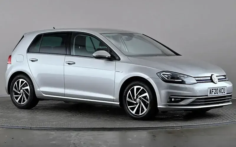 Usado VW Golf VIII Edition 131 HP (96 kW) 2020 Citadino