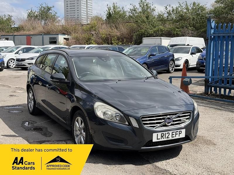 Used Volvo V60 163 HP (119 kW) 2012 Grey Estate