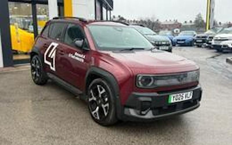New 2025 Renault 4 E-Tech Komfort SUV | £25,495 (Super price) - Image 1/1