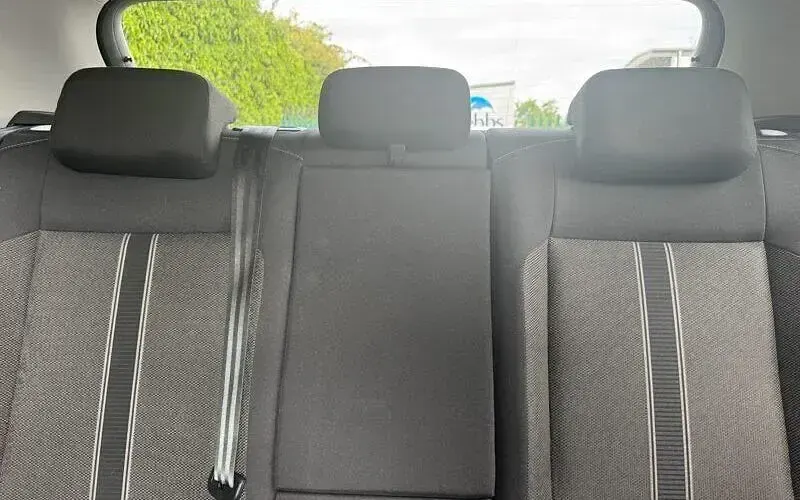 Used VW T-Roc SE 150 HP (110 kW) 2021 SUV