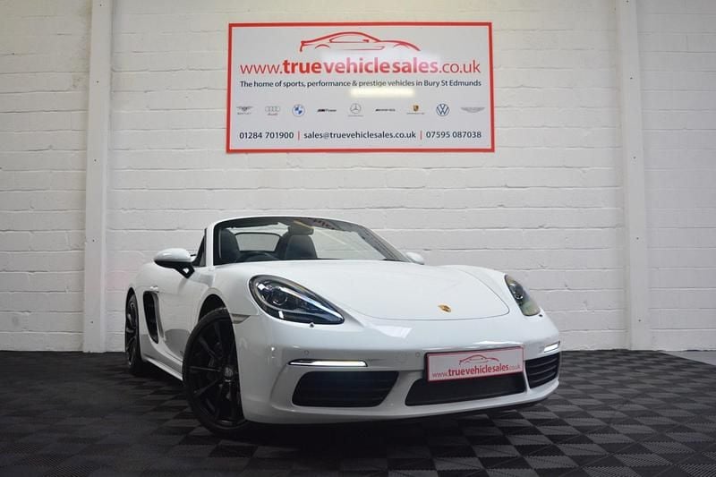 White Used 2017 Porsche Boxster Cabriolet | £33,000 (Good price) - Image 1/4