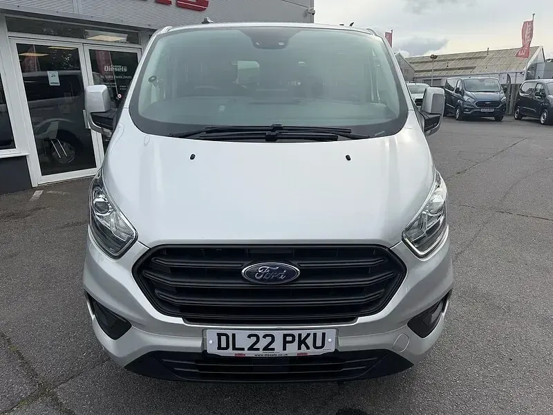 Used Ford Transit Custom Trend 130 HP (95 kW) 2022 Silver Van