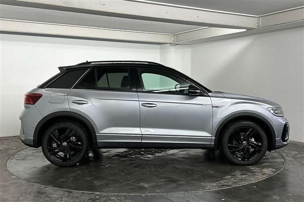 Used VW T-Roc Black Edition 150 HP (110 kW) 2025 Silver SUV