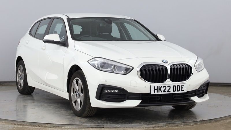 White Used 2022 BMW 118 Sport Line Hatchback | £19,499 (Super price) - Image 1/4