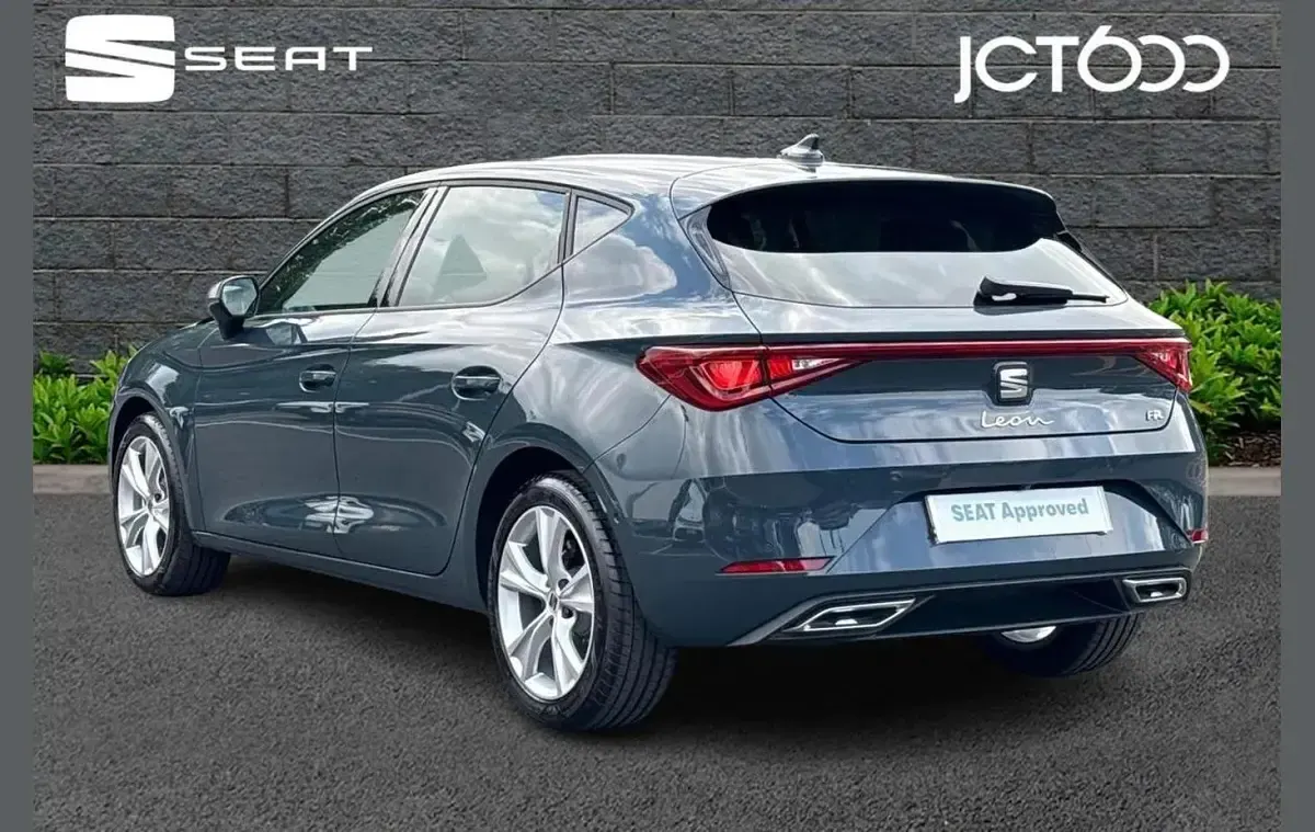 New Seat Leon FR 113 HP (83 kW) 2026 Blue Hatchback