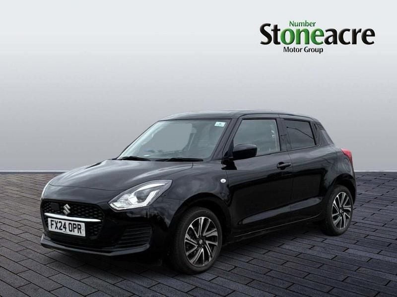 Usado Suzuki Swift SZ-L 83 HP (61 kW) 2024 Preto Citadino