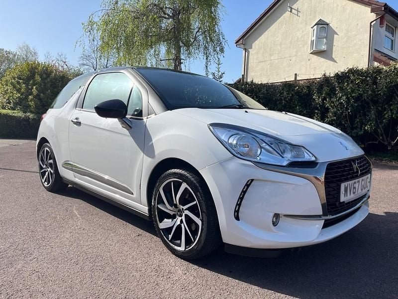 Used DS Automobiles DS3 Connected Chic 2017 White Hatchback
