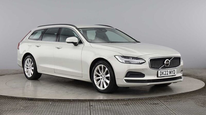Used 2022 Volvo V90 Momentum Estate | £27,990 (Fair price) - Image 1/4