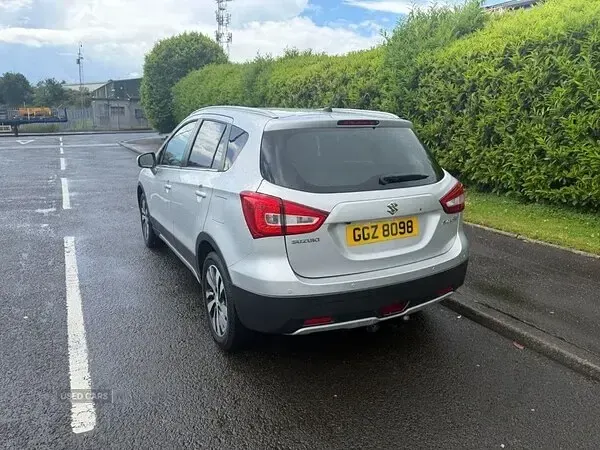 Used Suzuki SX4 SZ-T 109 HP (80 kW) 2017 Silver Hatchback