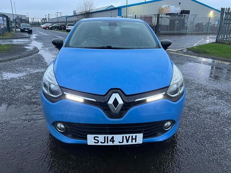Usado Renault Clio IV Dynamique 90 HP (66 kW) 2014 Azul Citadino