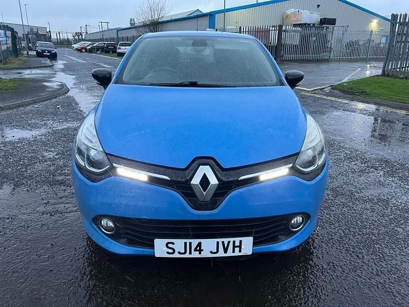 Used Renault Clio IV Dynamique 2014 Blue Hatchback