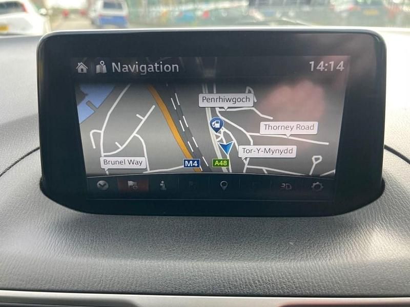 Used Mazda 3 121 HP (88 kW) 2017 Red Hatchback