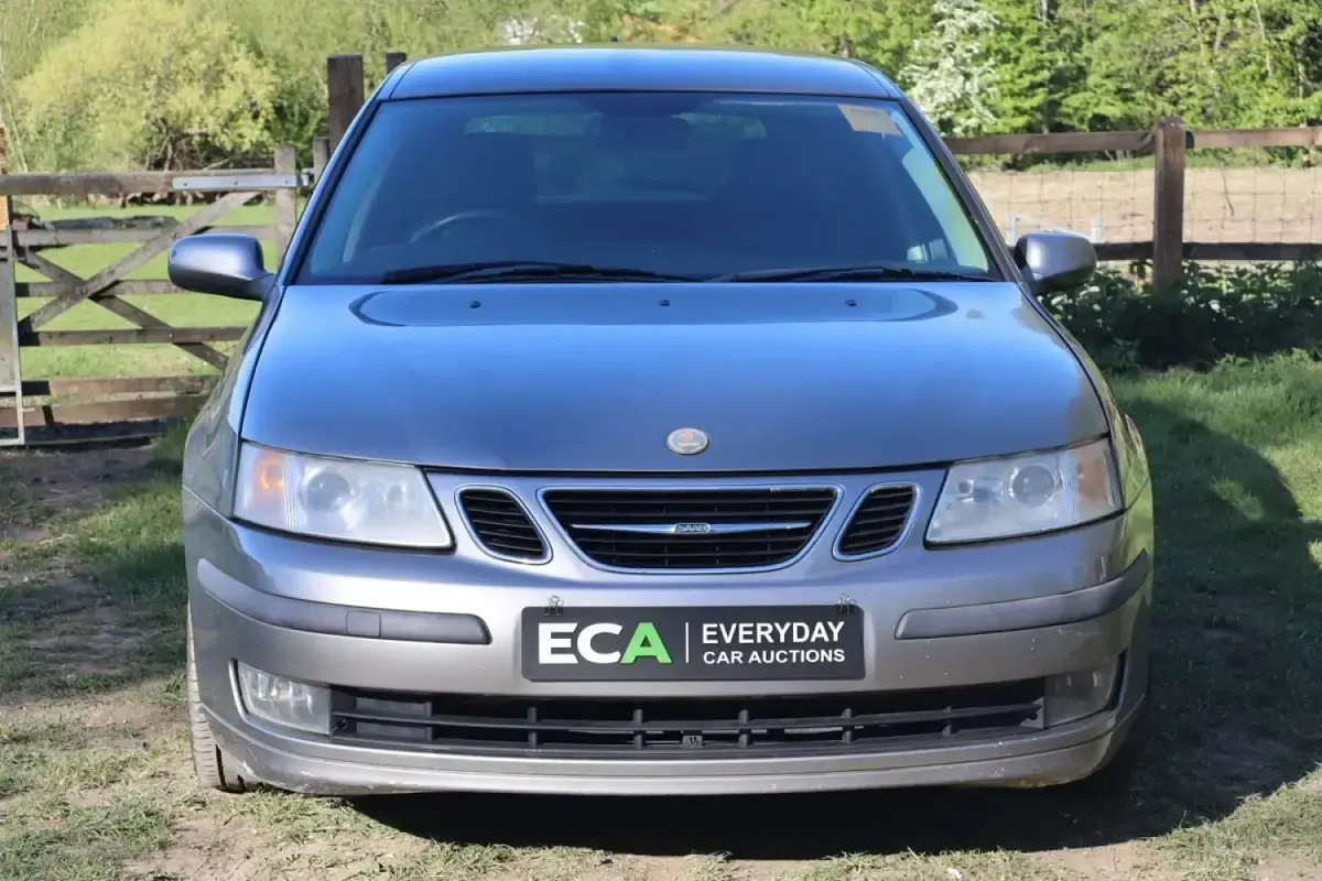Używany Saab 9-3 Vector 175 KM (128 kW) 2005 Szary Kombi