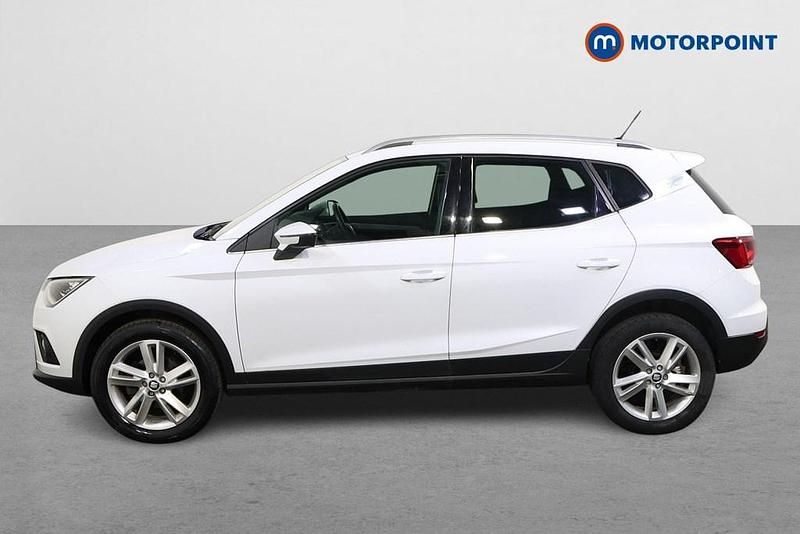 Begagnad Seat Arona FR 116 HK (85 kW) 2019 Vit SUV