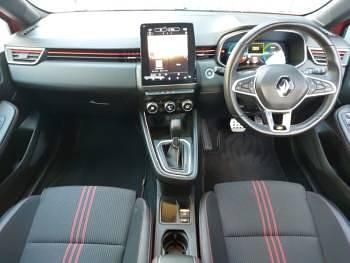 Used Renault Clio V RS Line 140 HP (102 kW) 2022 Red Hatchback