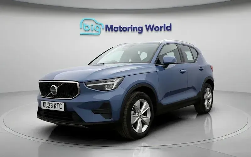 Used Volvo XC40 Core 163 HP (119 kW) 2026 SUV