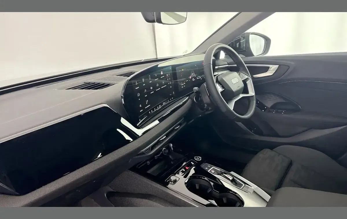 New Audi A5 Comfort 295 HP (216 kW) 2026 Black Estate