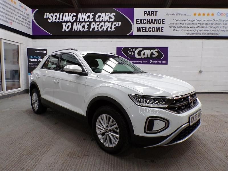 Used VW T-Roc Life 150 HP (110 kW) 2023 White SUV