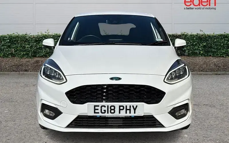 Used Ford Fiesta ST-Line X 140 HP (102 kW) 2018 White Hatchback