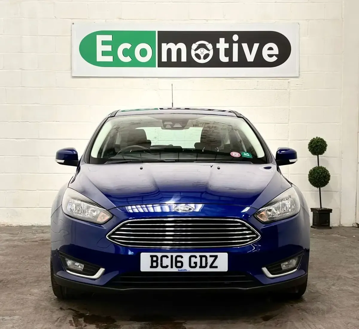Usado Ford Focus Titanium 125 HP (91 kW) 2016 Azul Citadino