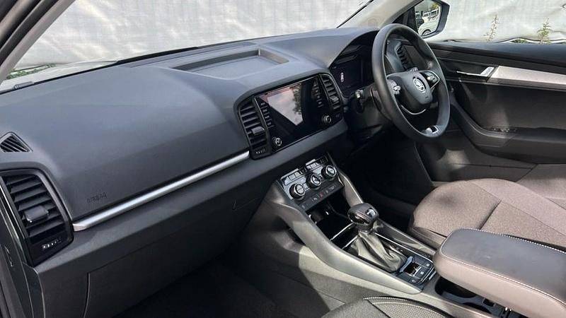 Used Skoda Karoq SE Drive 150 HP (110 kW) 2025 Grey SUV