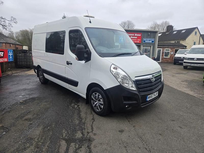 Used Vauxhall Movano 130 HP (95 kW) 2017 White MPV