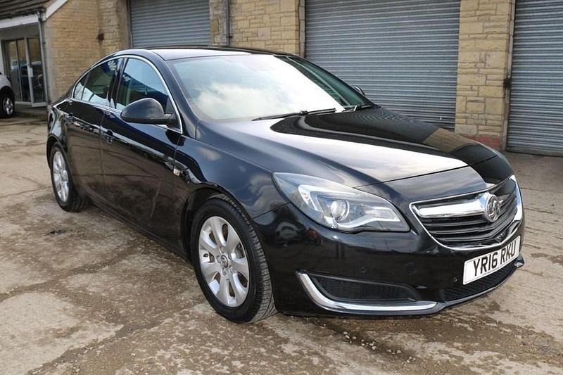 Used Vauxhall Insignia 170 HP (125 kW) 2016 Estate