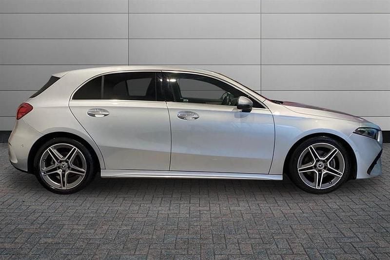 Used Mercedes A180 Executive 136 HP (100 kW) 2024 High tech silver Hatchback