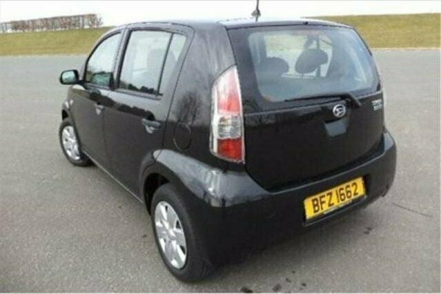 Used Daihatsu Sirion 2010 Hatchback