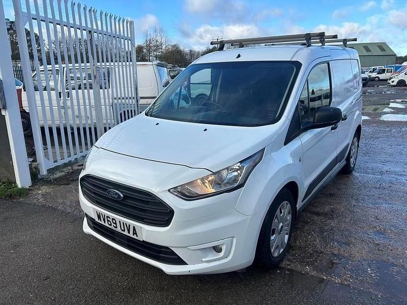 White Used 2019 Ford Transit Connect Trend MPV | £7,295 (Super price) - Image 1/4