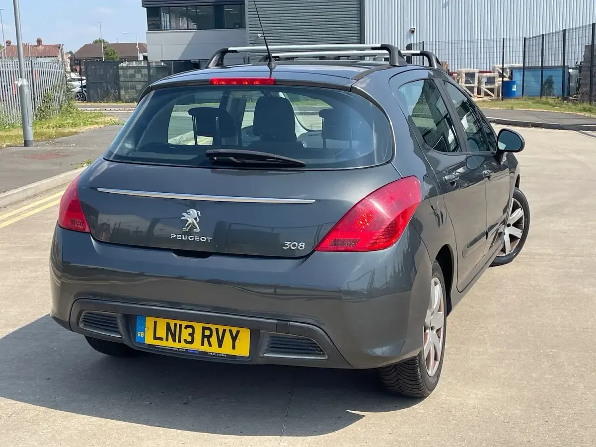 Used Peugeot 308 Active 2013 Grey Hatchback