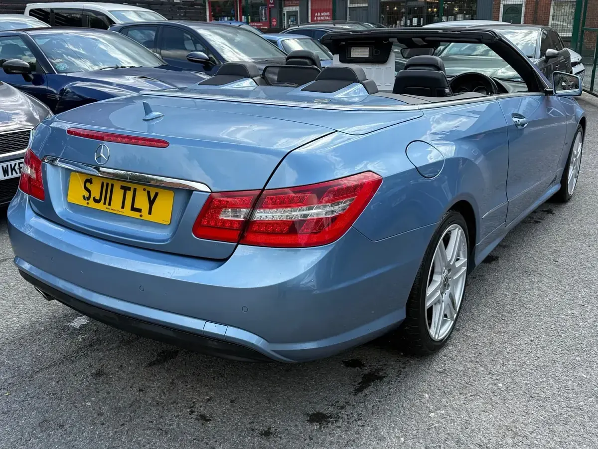 Used Mercedes E250 2011 Blue Cabriolet