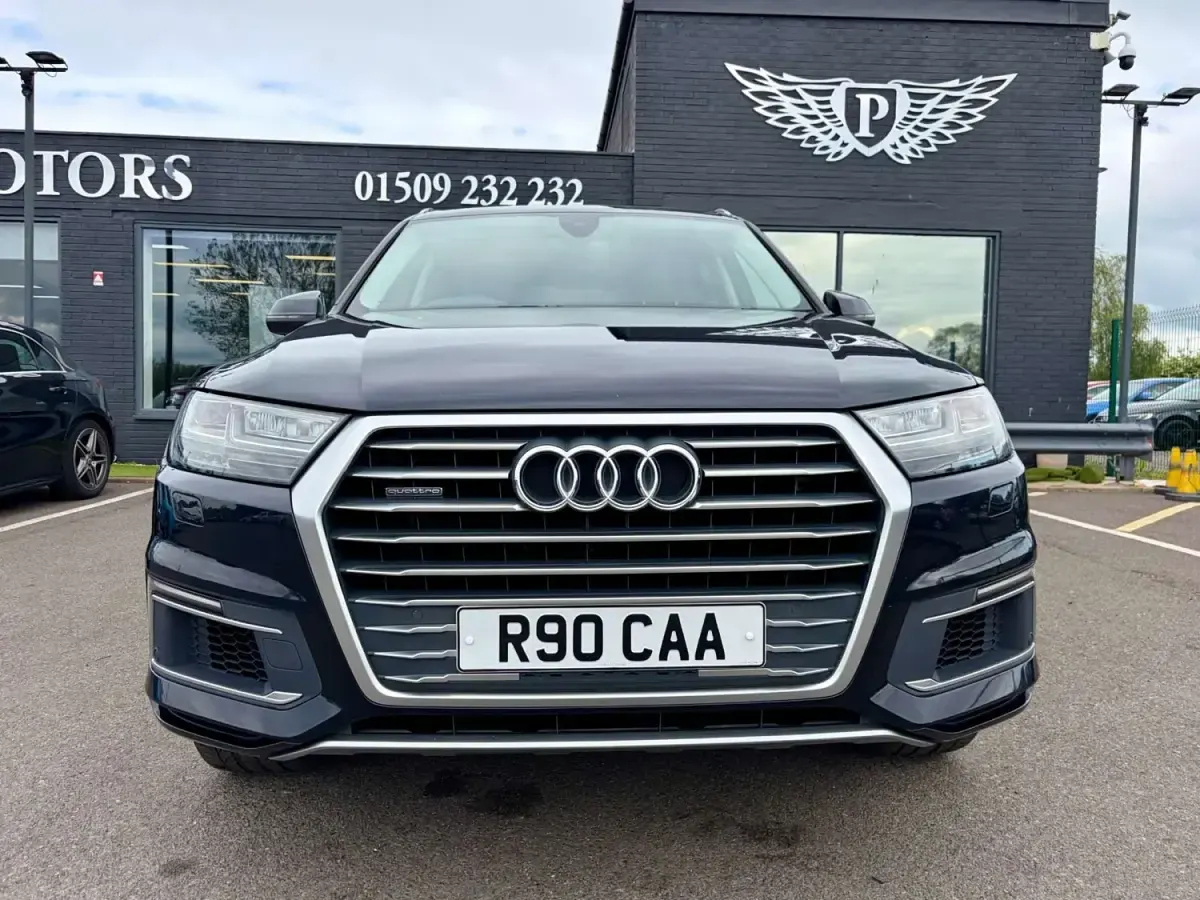 Usado Audi Q7 Advanced 2017 Azul SUV