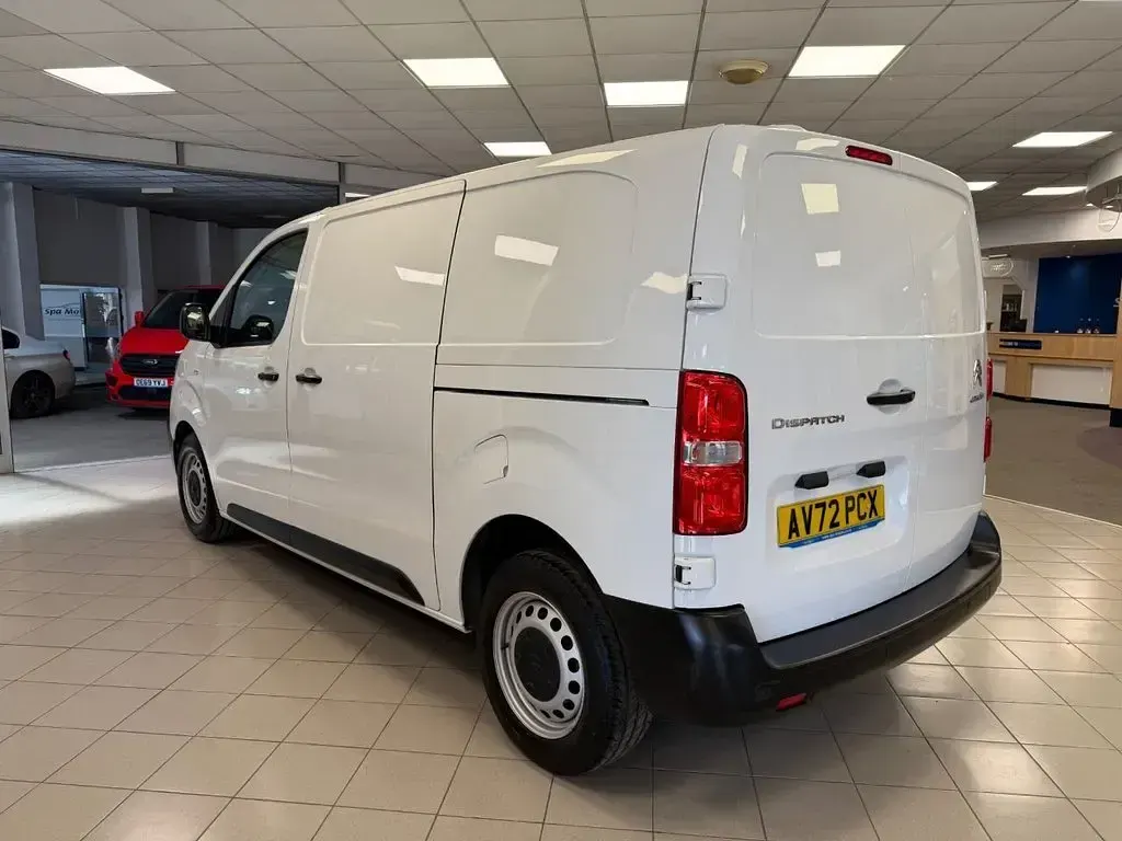 Used Citroën Dispatch 2022 White MPV