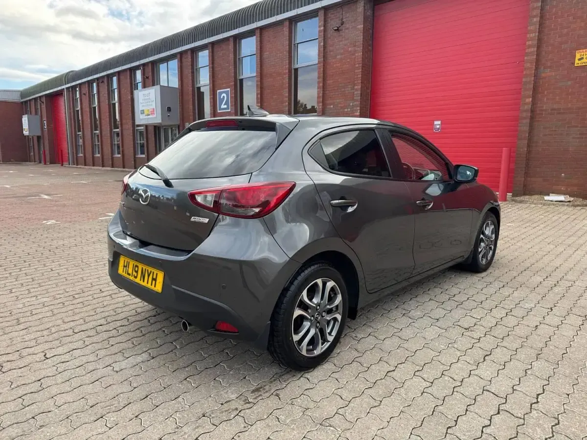 Used Mazda 2 Inclusive 113 HP (83 kW) 2019 Grey Hatchback