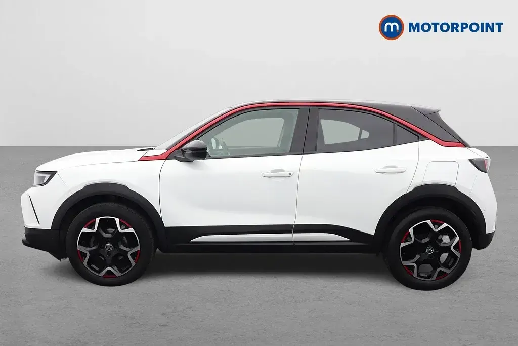 Second-hand Vauxhall Mokka 2023 Alb SUV