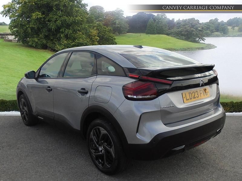 Używany Citroën C4 PureTech 102 KM (75 kW) 2023 Szary SUV